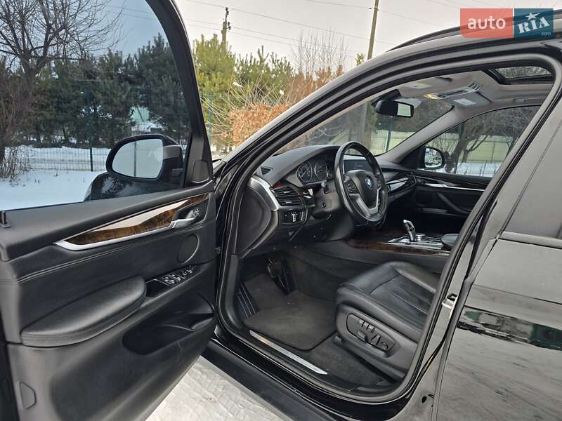 Внедорожник / Кроссовер BMW X5 2015 в Хмельницком