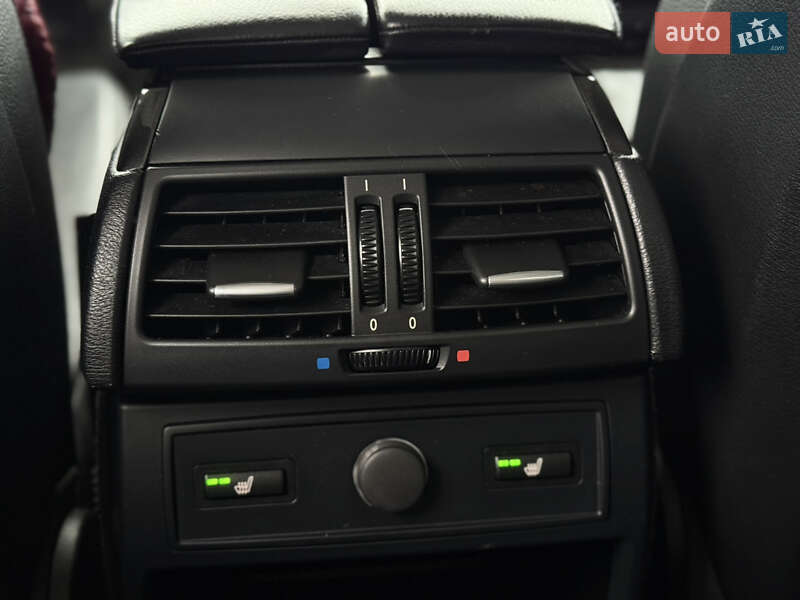 Внедорожник / Кроссовер BMW X5 2010 в Ровно