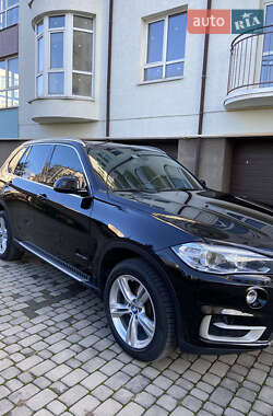 Внедорожник / Кроссовер BMW X5 2017 в Ивано-Франковске