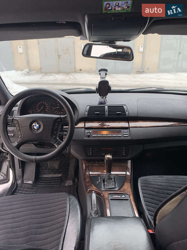 Внедорожник / Кроссовер BMW X5 2005 в Чорткове