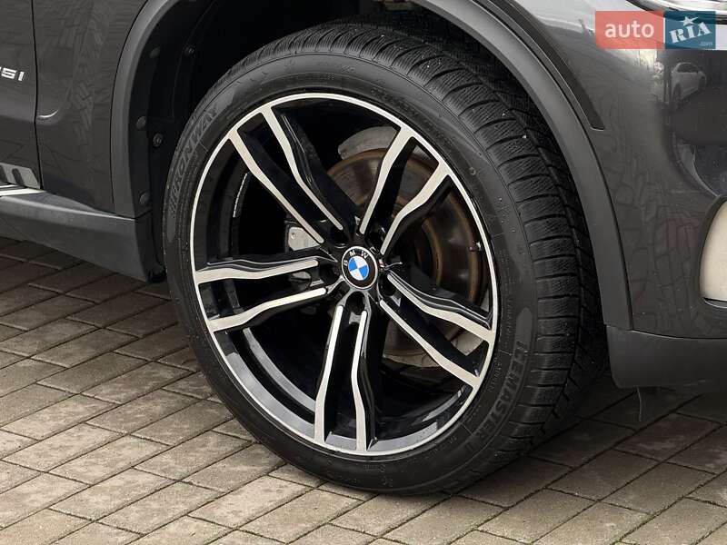 Внедорожник / Кроссовер BMW X5 2014 в Мукачево