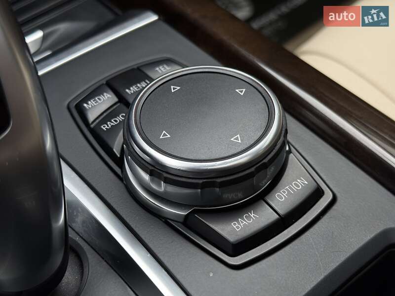 Внедорожник / Кроссовер BMW X5 2014 в Мукачево