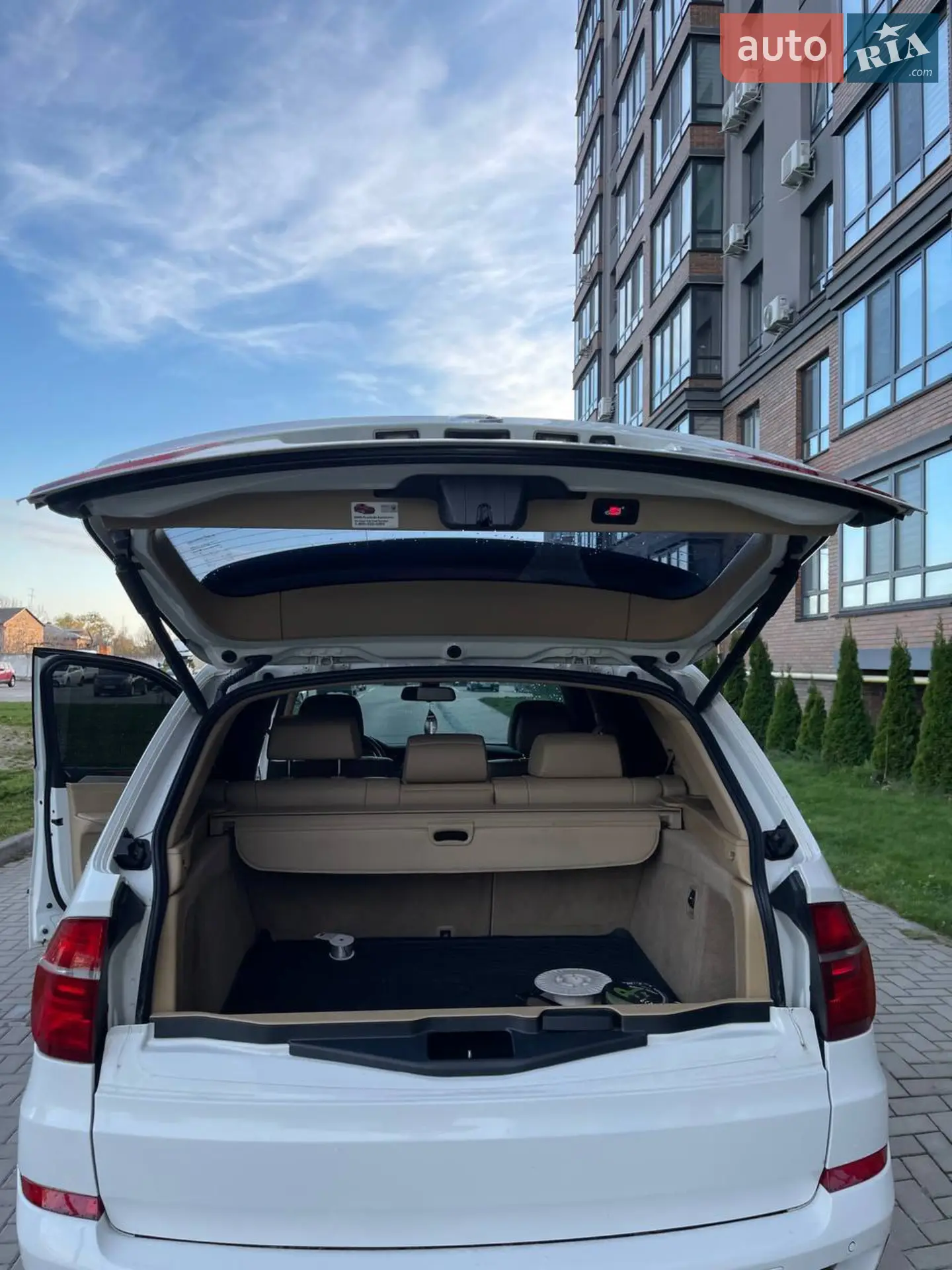 2012 BMW X5 - мініатюра 16