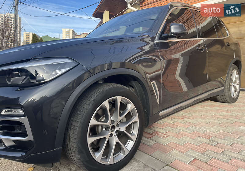 Внедорожник / Кроссовер BMW X5 2019 в Одессе