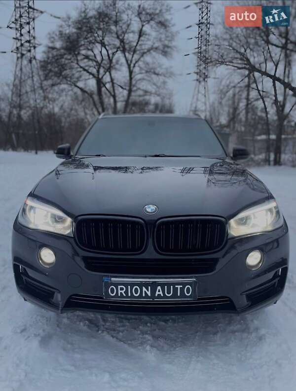 Позашляховик / Кросовер BMW X5 2015 в Дніпрі