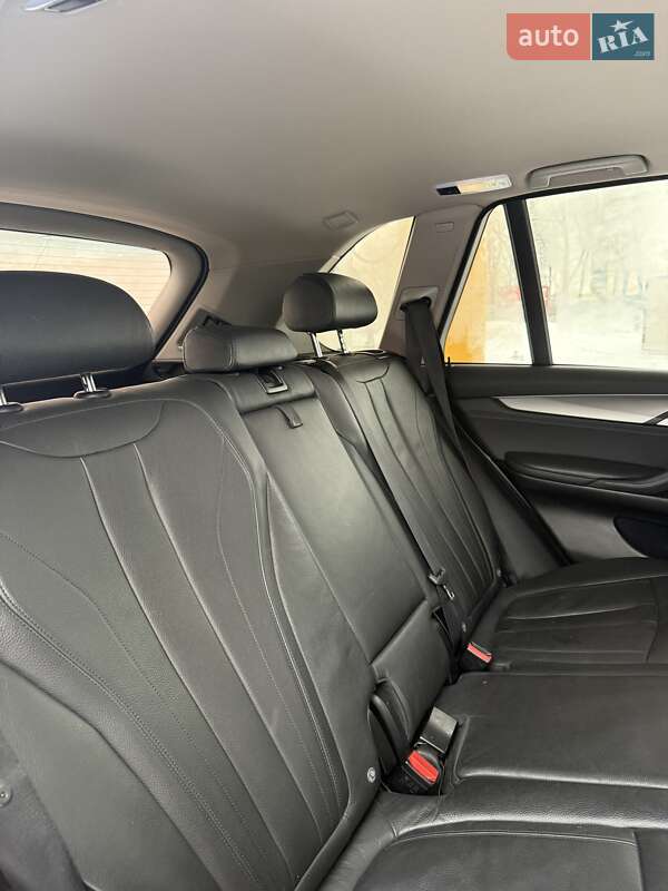 Позашляховик / Кросовер BMW X5 2015 в Тернополі фото 15 Позашляховик / Кросовер BMW X5 2015 в Тернополі