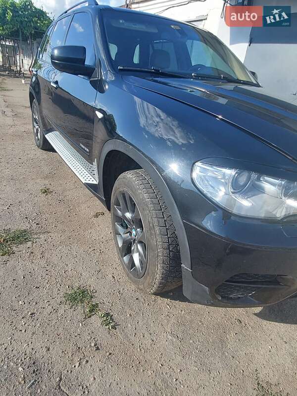 Позашляховик / Кросовер BMW X5 2012 в Ізмаїлі