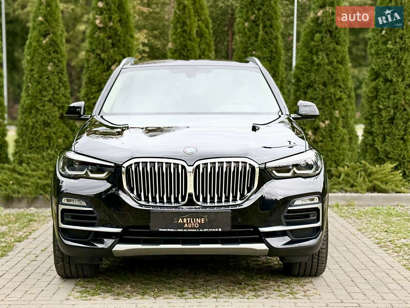 Внедорожник / Кроссовер BMW X5 2020 в Харькове