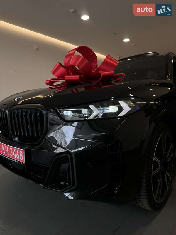 Внедорожник / Кроссовер BMW X5 2024 в Киеве