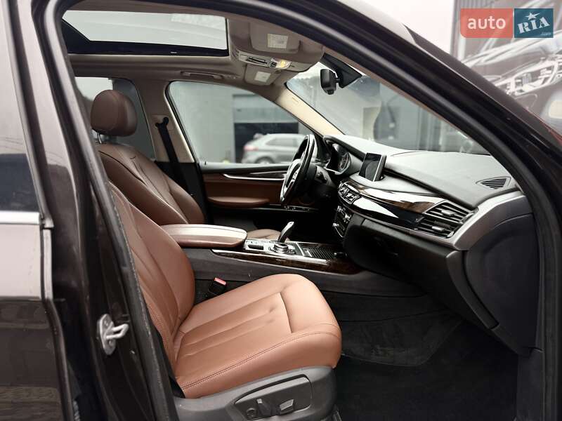 Внедорожник / Кроссовер BMW X5 2014 в Львове