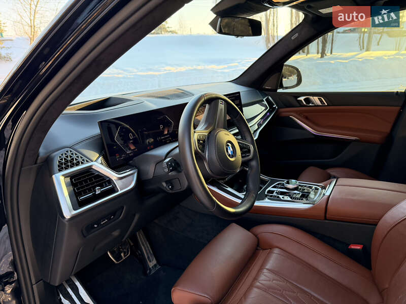 Внедорожник / Кроссовер BMW X5 2024 в Киеве