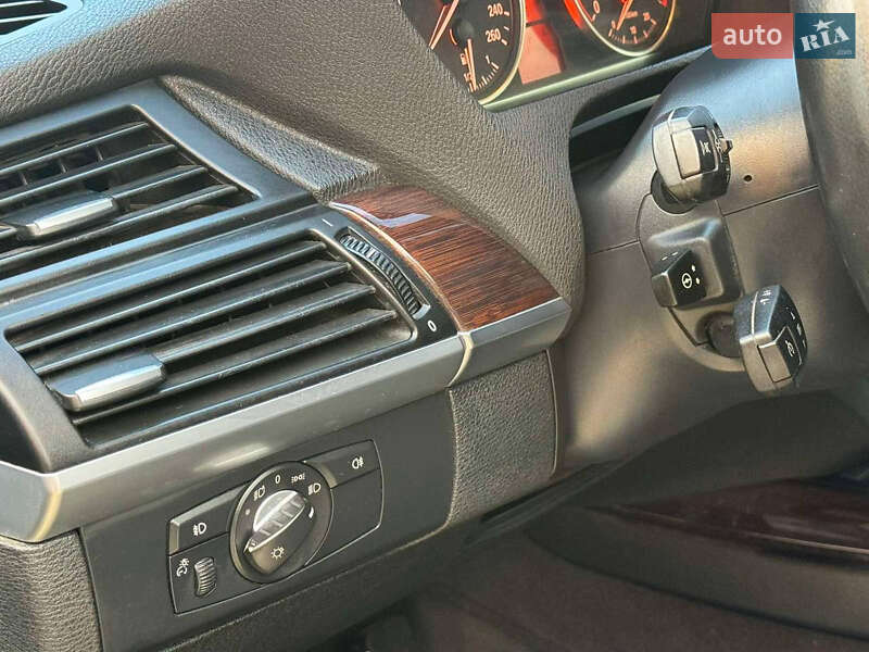 Внедорожник / Кроссовер BMW X5 2010 в Днепре фото 15 Внедорожник / Кроссовер BMW X5 2010 в Днепре