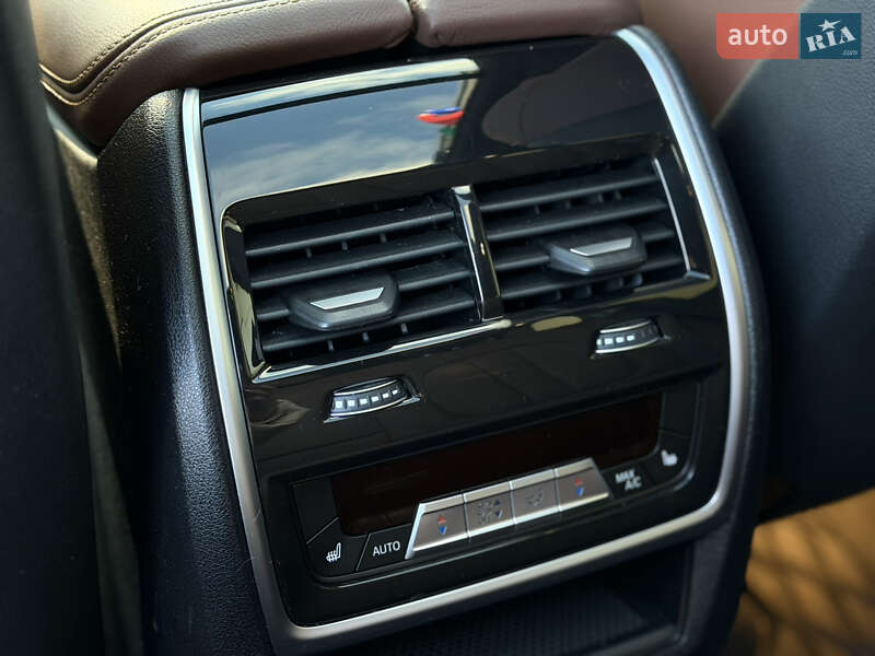 Позашляховик / Кросовер BMW X5 2021 в Одесі фото 28 Позашляховик / Кросовер BMW X5 2021 в Одесі