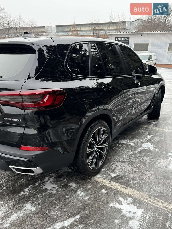 Позашляховик / Кросовер BMW X5 2021 в Дніпрі фото 4 Позашляховик / Кросовер BMW X5 2021 в Дніпрі