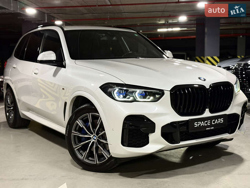 BMW X5 2021