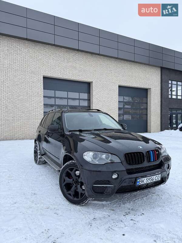 Позашляховик / Кросовер BMW X5 2012 в Рівному