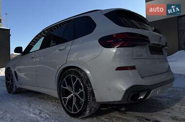 Внедорожник / Кроссовер BMW X5 2023 в Киеве