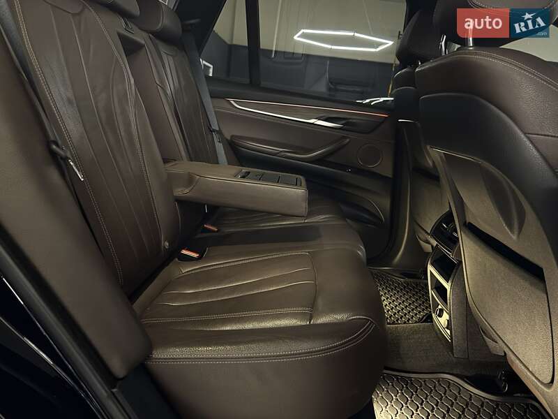 Позашляховик / Кросовер BMW X5 2015 в Миколаєві фото 13 Позашляховик / Кросовер BMW X5 2015 в Миколаєві