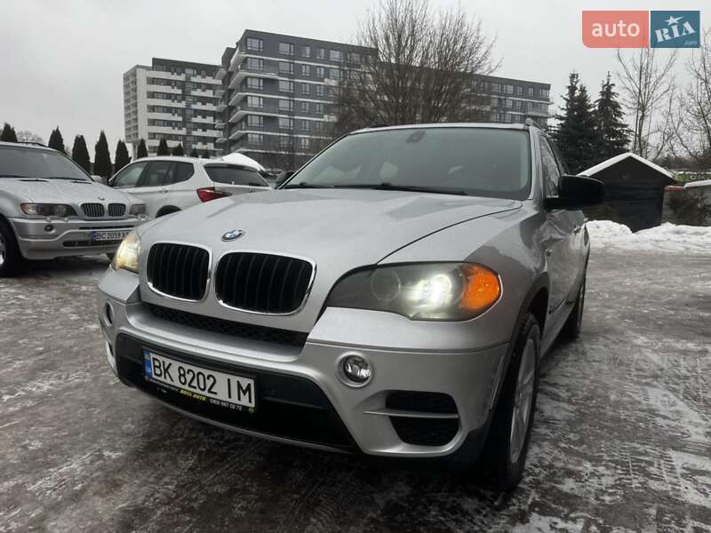 Позашляховик / Кросовер BMW X5 2012 в Львові