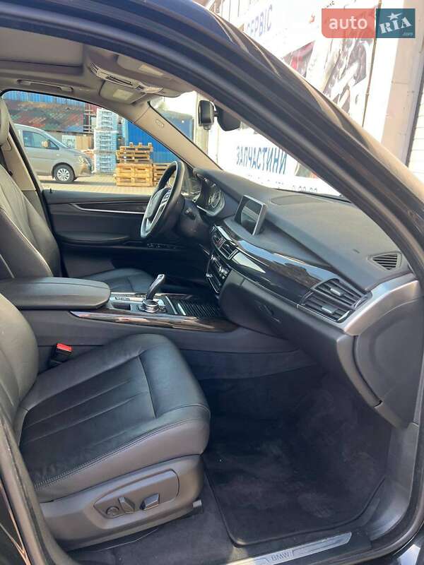Внедорожник / Кроссовер BMW X5 2016 в Виннице