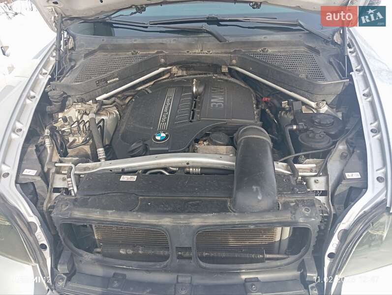 Позашляховик / Кросовер BMW X5 2012 в Львові