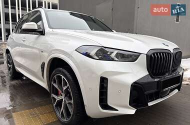 Внедорожник / Кроссовер BMW X5 2023 в Киеве