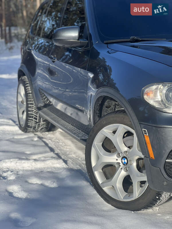 Позашляховик / Кросовер BMW X5 2010 в Києві
