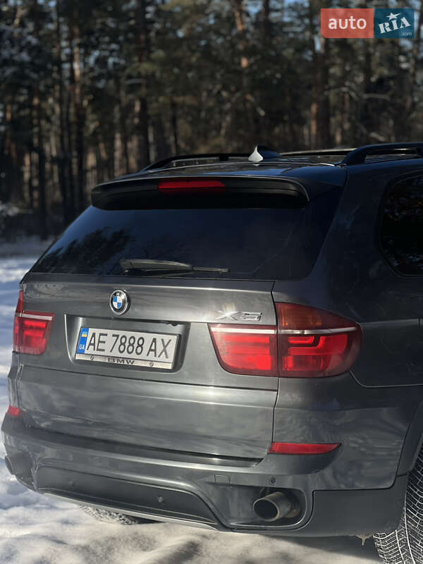 Позашляховик / Кросовер BMW X5 2010 в Києві