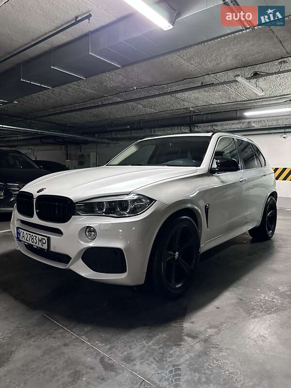 Внедорожник / Кроссовер BMW X5 2015 в Киеве