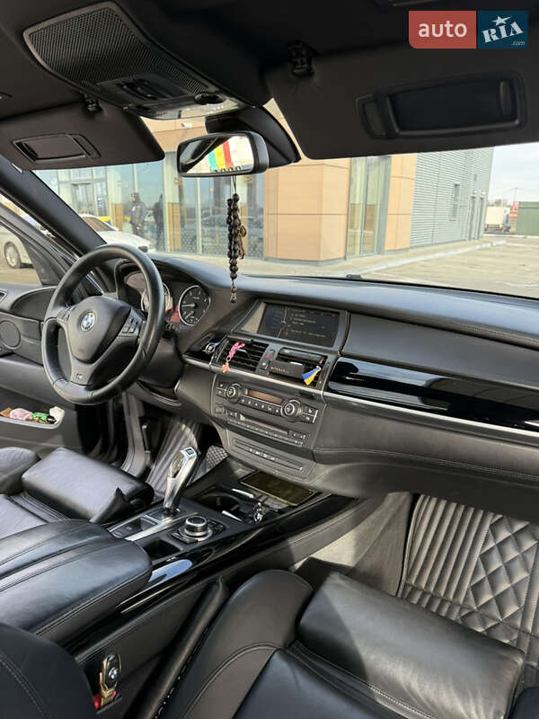 Внедорожник / Кроссовер BMW X5 2010 в Днепре фото 30 Внедорожник / Кроссовер BMW X5 2010 в Днепре