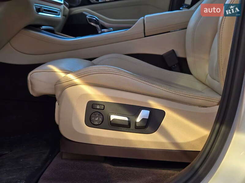 Позашляховик / Кросовер BMW X5 2019 в Києві фото 16 Позашляховик / Кросовер BMW X5 2019 в Києві