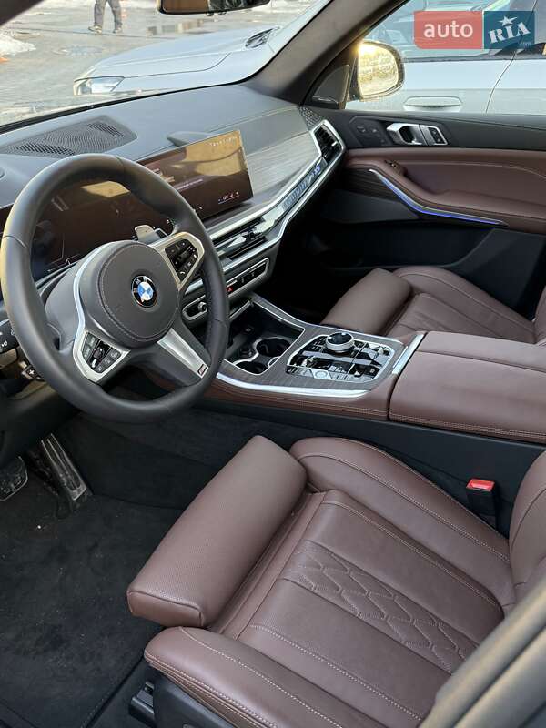 Внедорожник / Кроссовер BMW X5 2025 в Львове