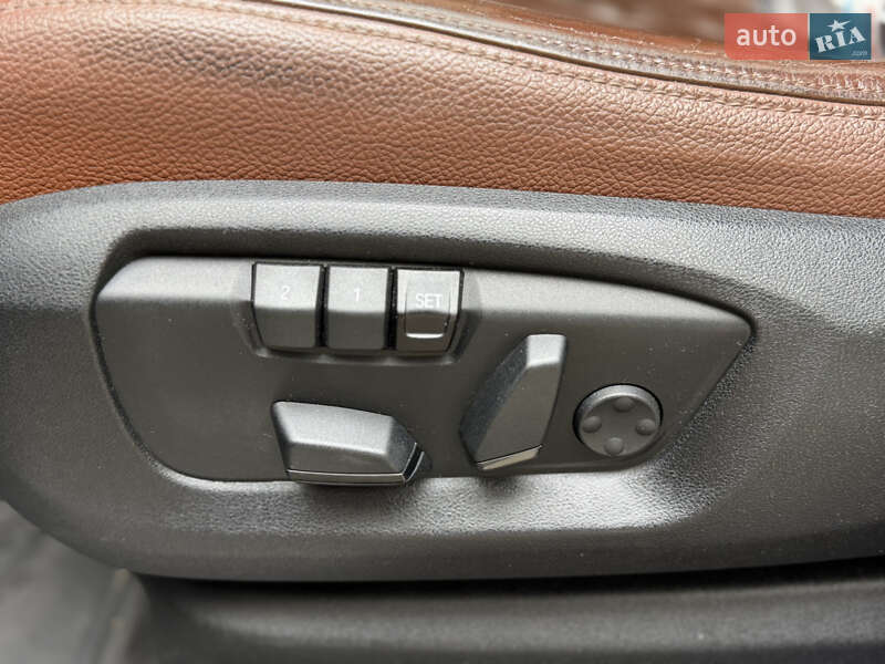 Внедорожник / Кроссовер BMW X5 2015 в Киеве