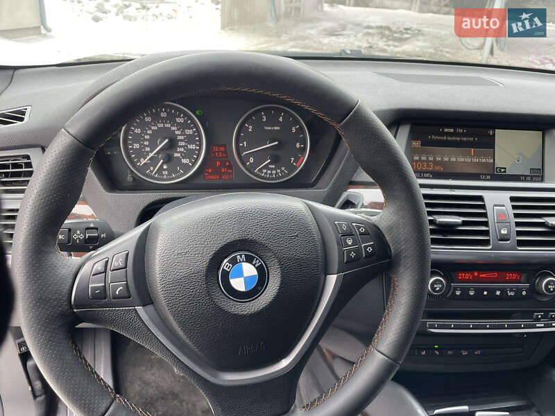 Внедорожник / Кроссовер BMW X5 2008 в Теофиполе