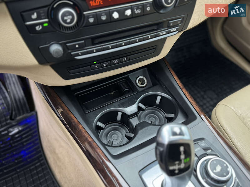 Внедорожник / Кроссовер BMW X5 2010 в Киеве фото 24 Внедорожник / Кроссовер BMW X5 2010 в Киеве