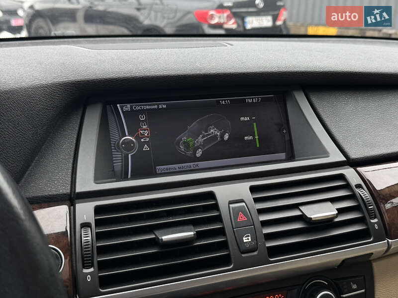 Внедорожник / Кроссовер BMW X5 2010 в Киеве фото 28 Внедорожник / Кроссовер BMW X5 2010 в Киеве