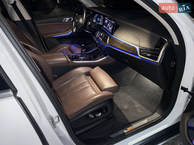 Позашляховик / Кросовер BMW X5 2019 в Жовкві