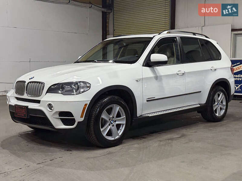 Позашляховик / Кросовер BMW X5 2012 в Львові