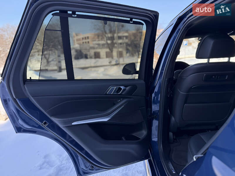 Внедорожник / Кроссовер BMW X5 2020 в Ровно