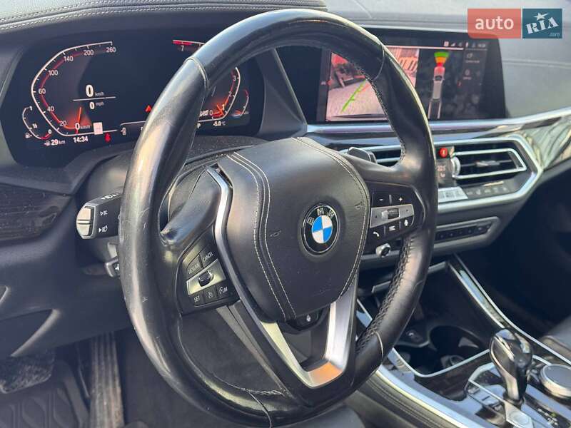 Внедорожник / Кроссовер BMW X5 2019 в Киеве