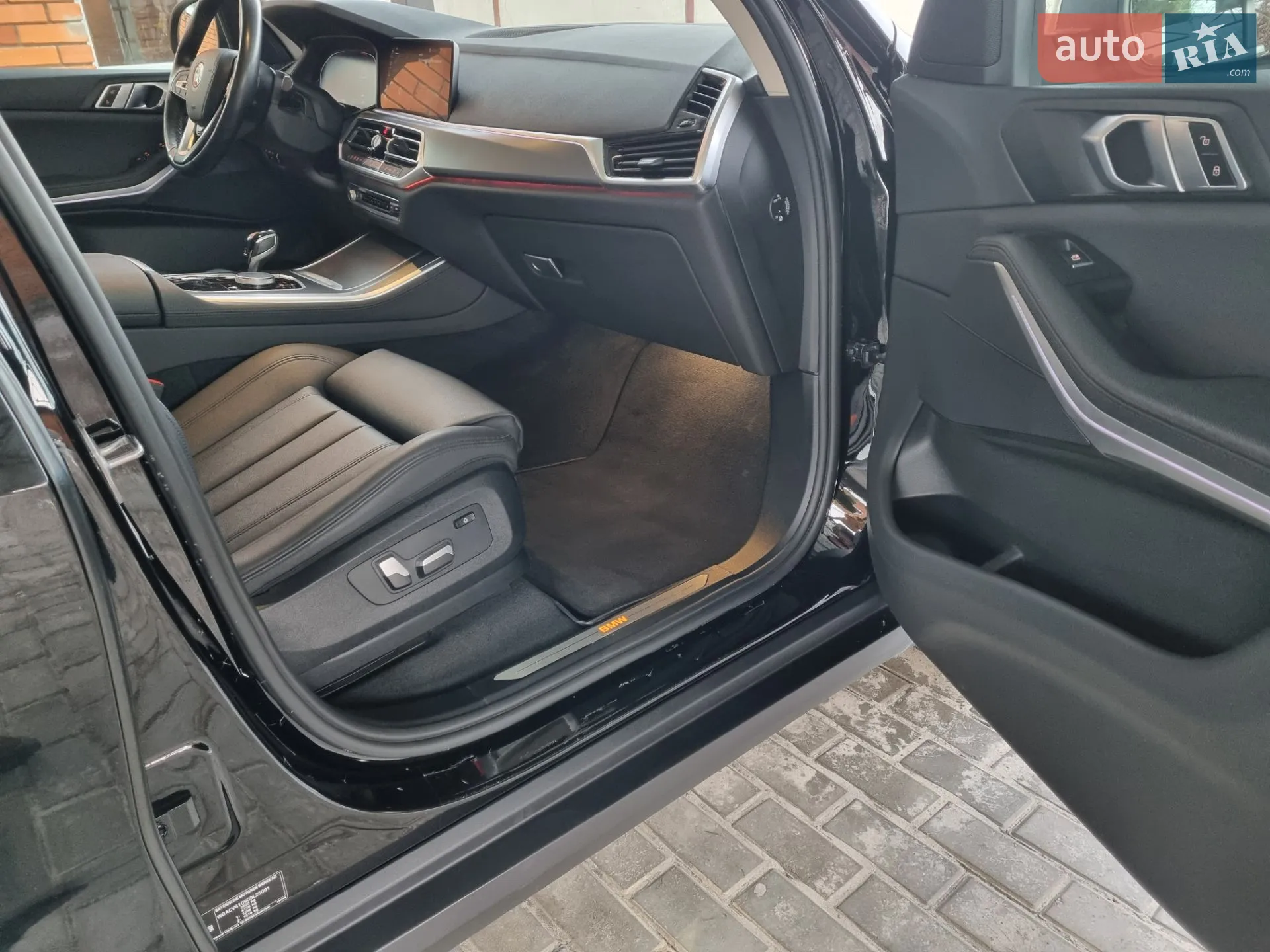 2022 BMW X5 - мініатюра 22