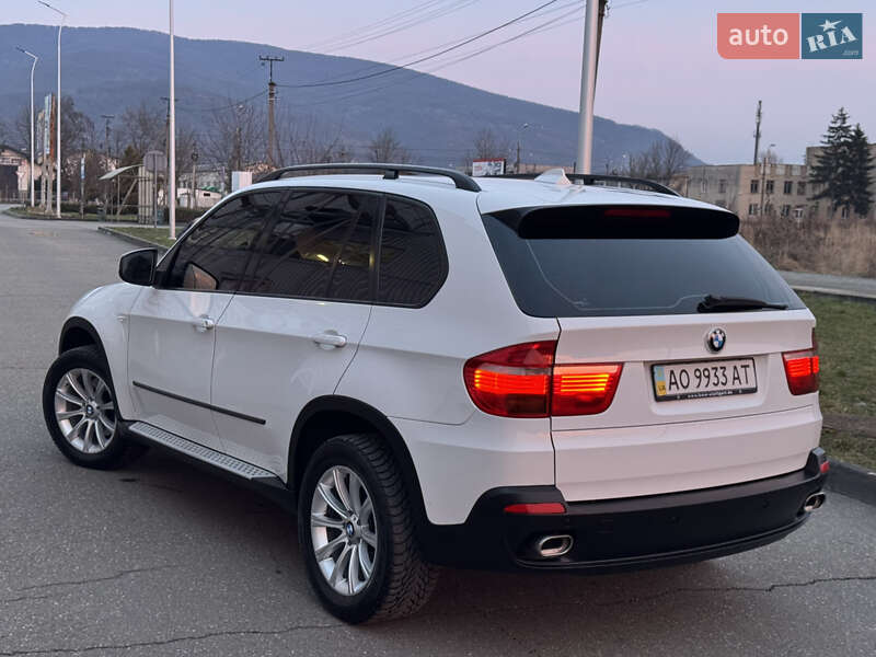 Позашляховик / Кросовер BMW X5 2009 в Виноградові