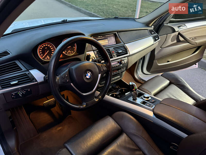 Позашляховик / Кросовер BMW X5 2009 в Виноградові