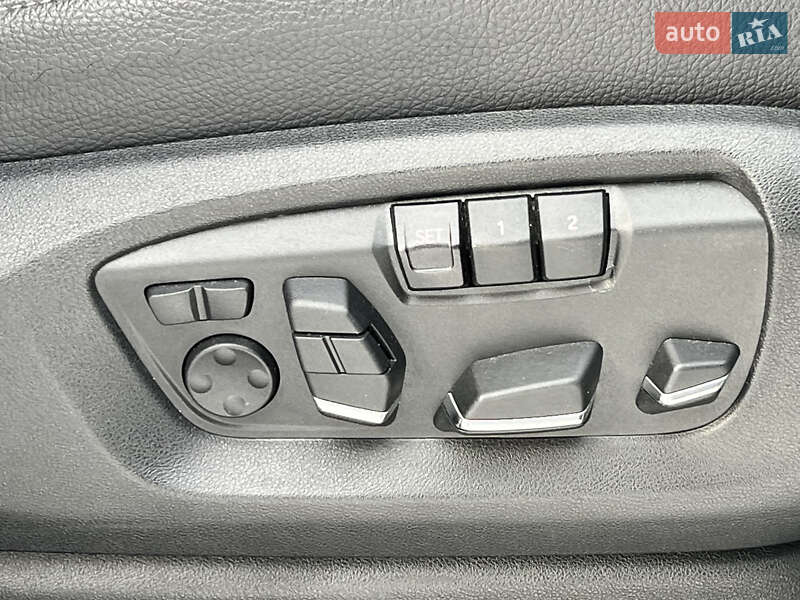 Внедорожник / Кроссовер BMW X5 2016 в Киеве