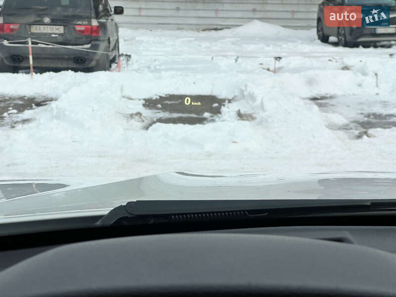 Внедорожник / Кроссовер BMW X5 2016 в Киеве