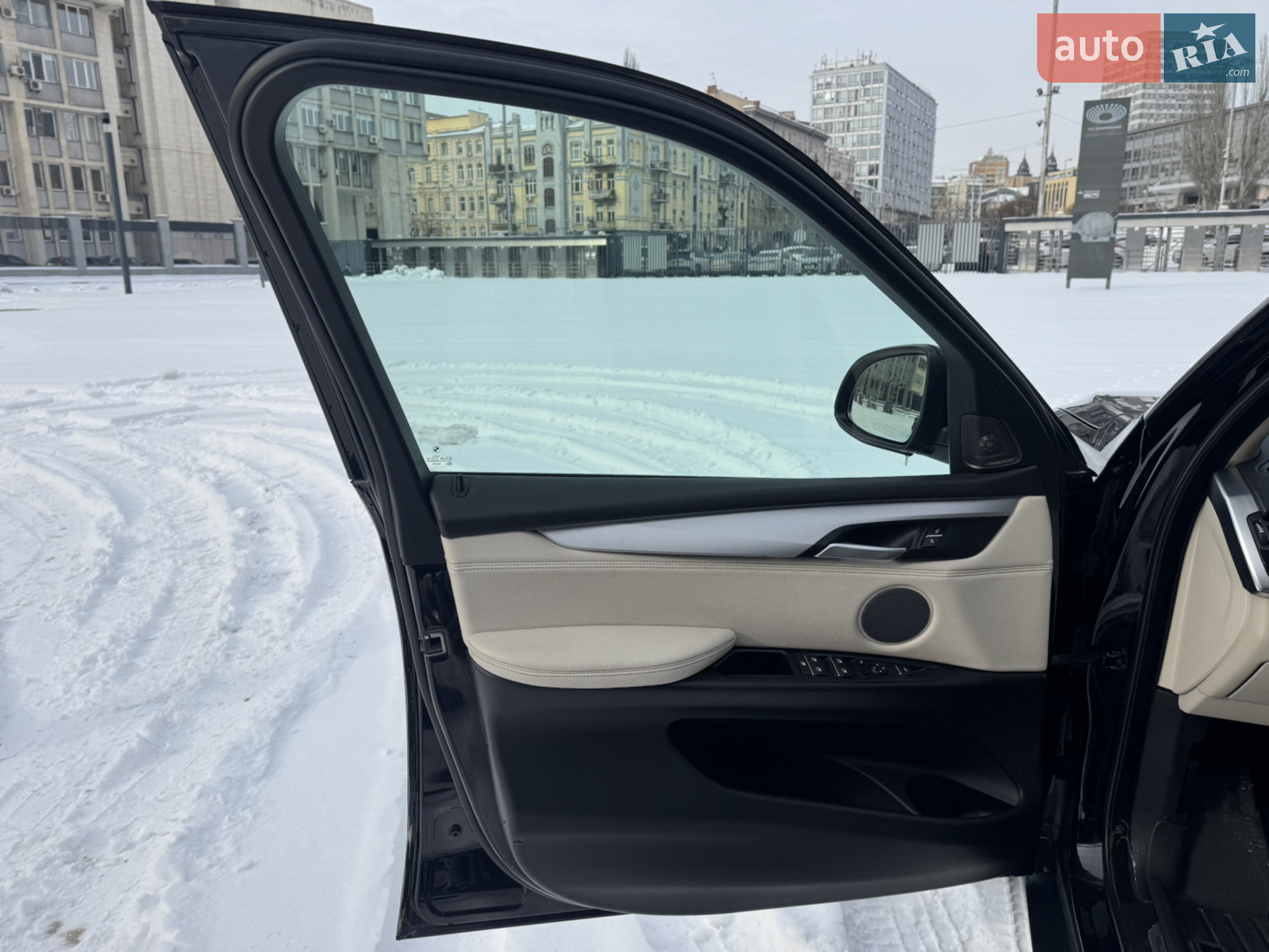2016 BMW X5 - мініатюра 10