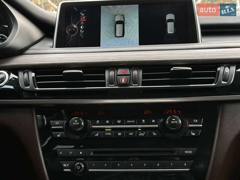 Внедорожник / Кроссовер BMW X5 2016 в Киеве