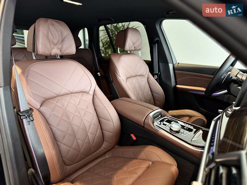 Внедорожник / Кроссовер BMW X5 2025 в Виннице
