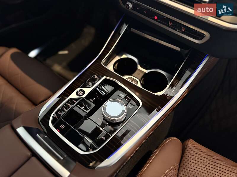 Внедорожник / Кроссовер BMW X5 2025 в Виннице