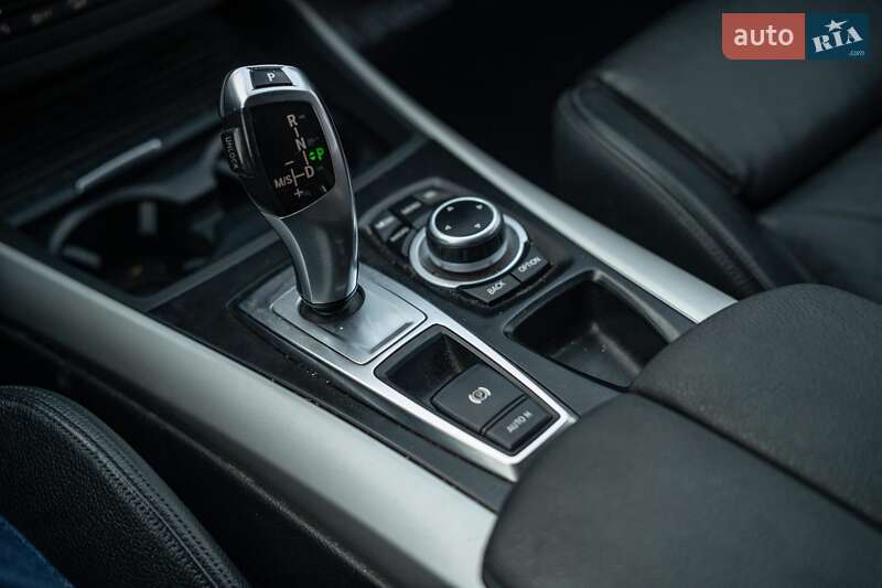 Позашляховик / Кросовер BMW X5 2011 в Чернівцях